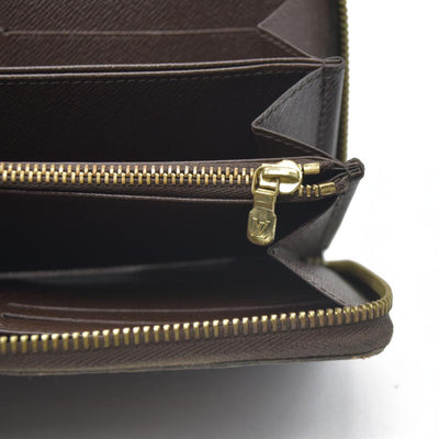 $865 Louis Vuitton  Damier Ebene Zippy Wallet CA3163