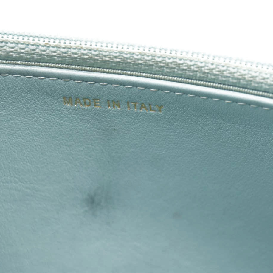 $3100 Chanel Caviar Quilted CC Filigree Wallet On Chain WOC Blue