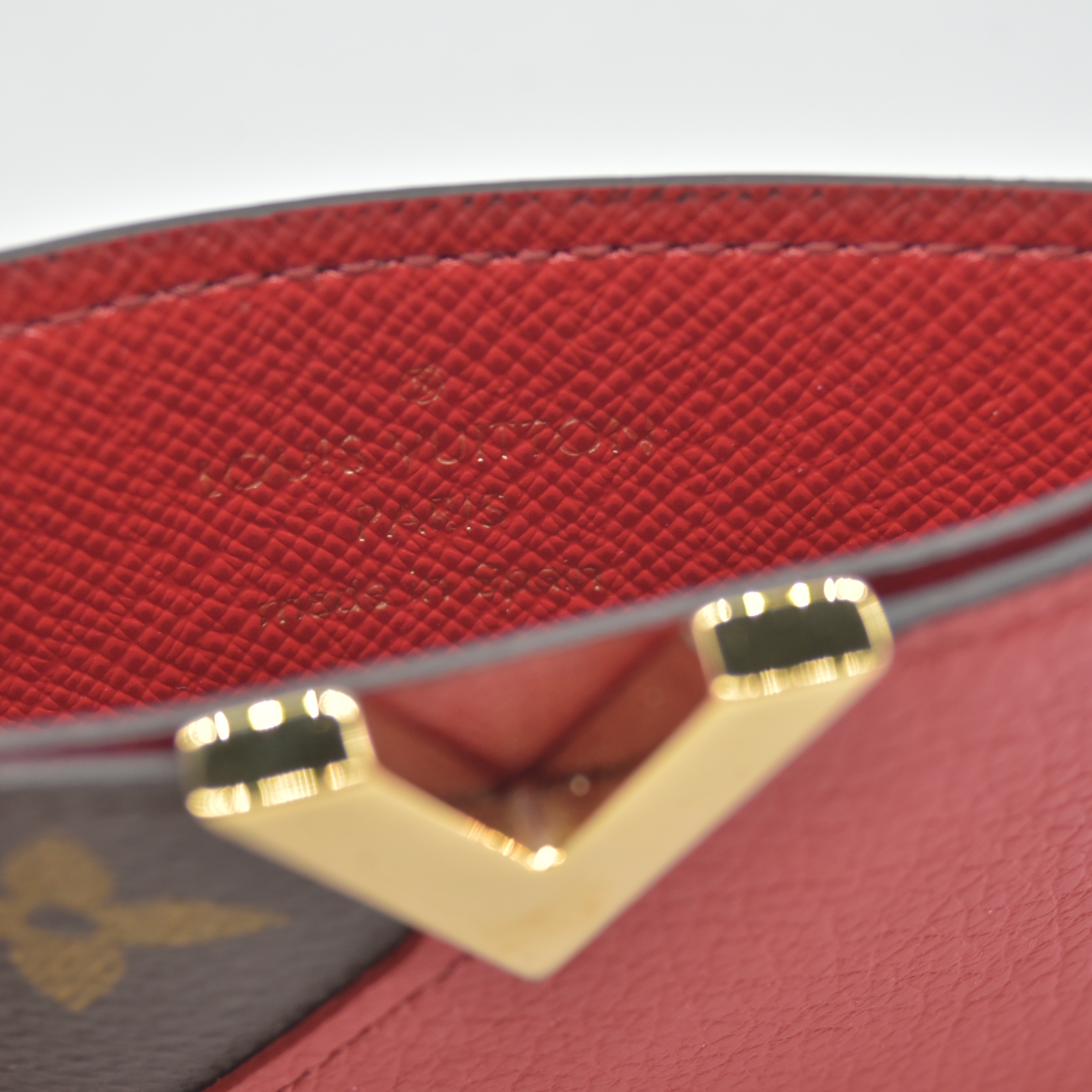 $455 2016 Louis Vuitton Calfskin Monogram Kimono Tote Card Holder Cherry GI3176 CONSIGNMENT