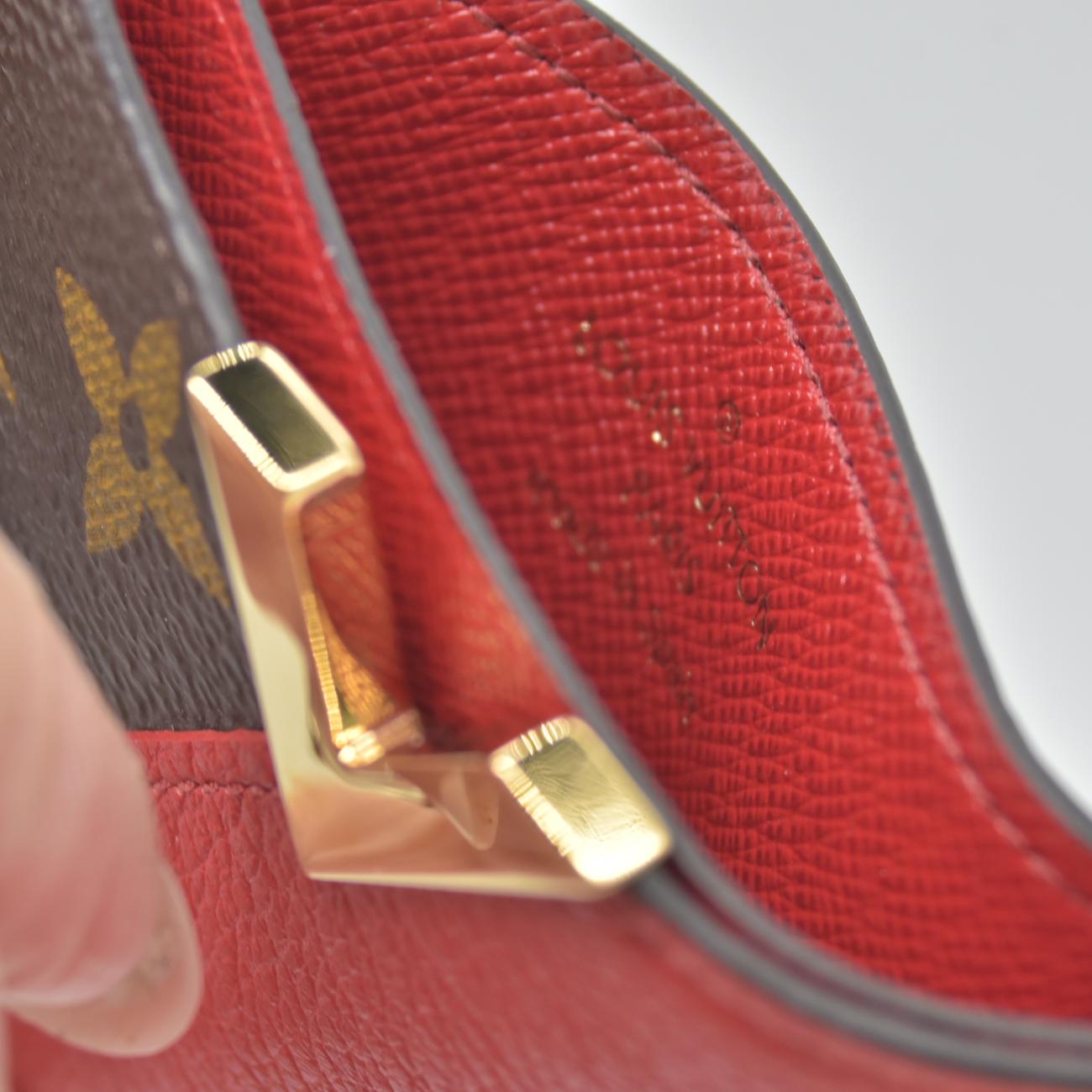 $455 2016 Louis Vuitton Calfskin Monogram Kimono Tote Card Holder Cherry GI3176 CONSIGNMENT