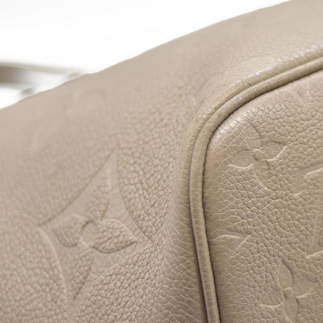 Louis Vuitton  Empreinte Monogram Giant Neverfull MM Tourterelle