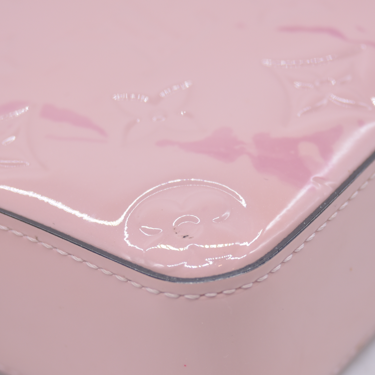 $1395 2017 Louis Vuitton Vernis Camera Pouch Rose Ballerine TS2147