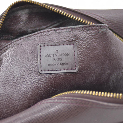 Louis Vuitton  Taiga Trousse Toilette PM Acajou