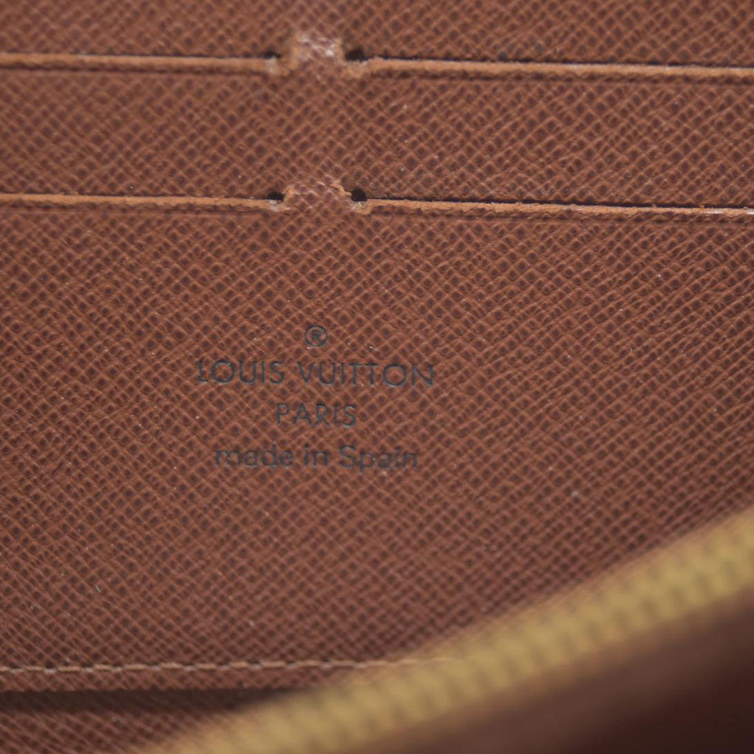 Louis Vuitton  Monogram Zippy Wallet CA4088