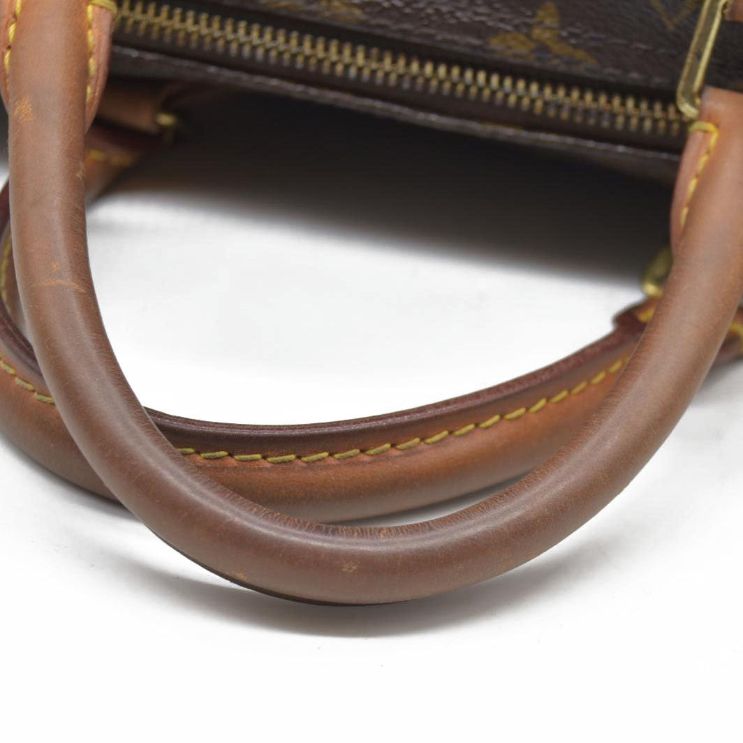 $1550 Louis Vuiton Monogram Speedy 30 SD1193