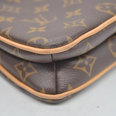 $1,950 LOUIS VUITTON Monogram Liv Pochette