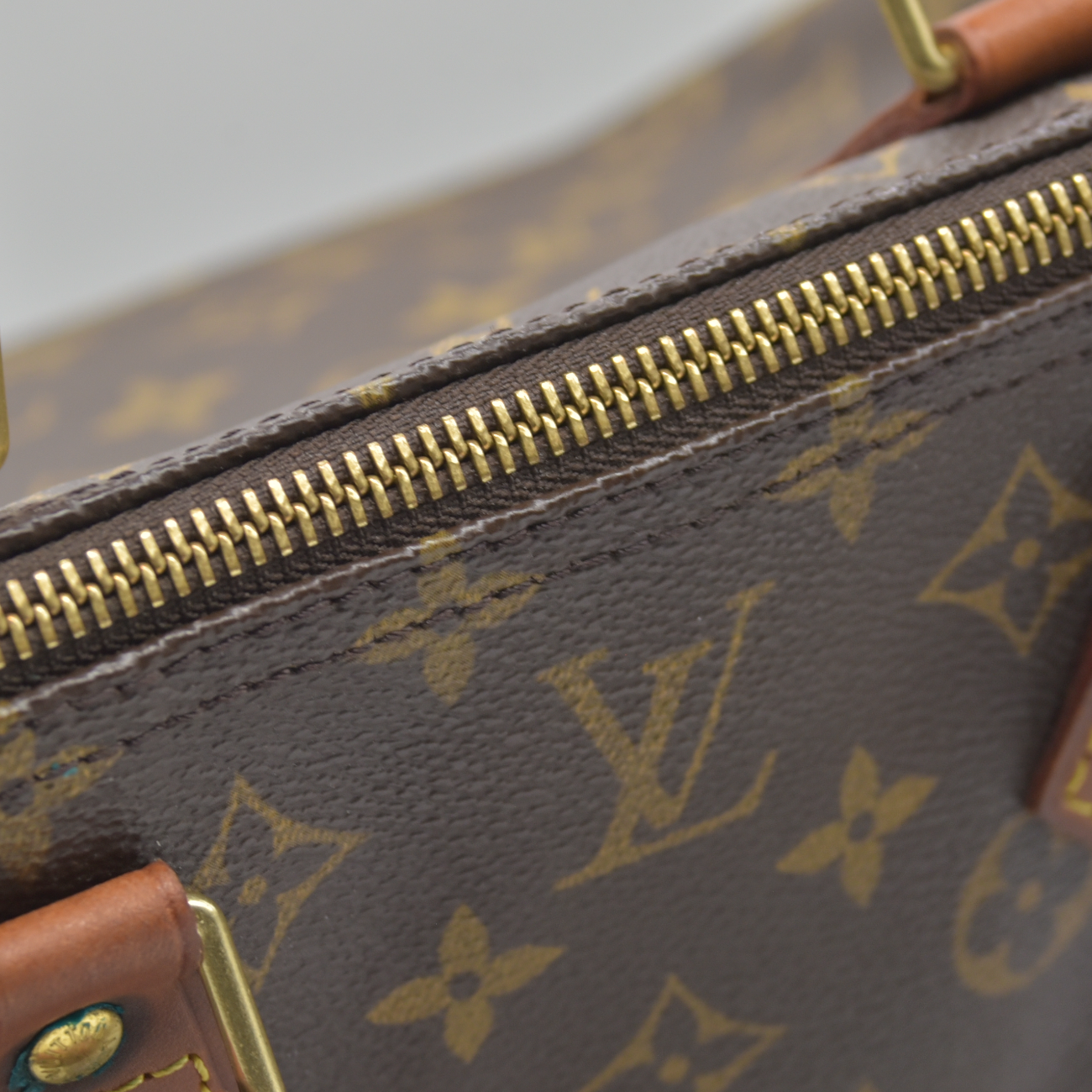 $1690 TH0044 2004 Louis Vuitton Monogram Speedy 40