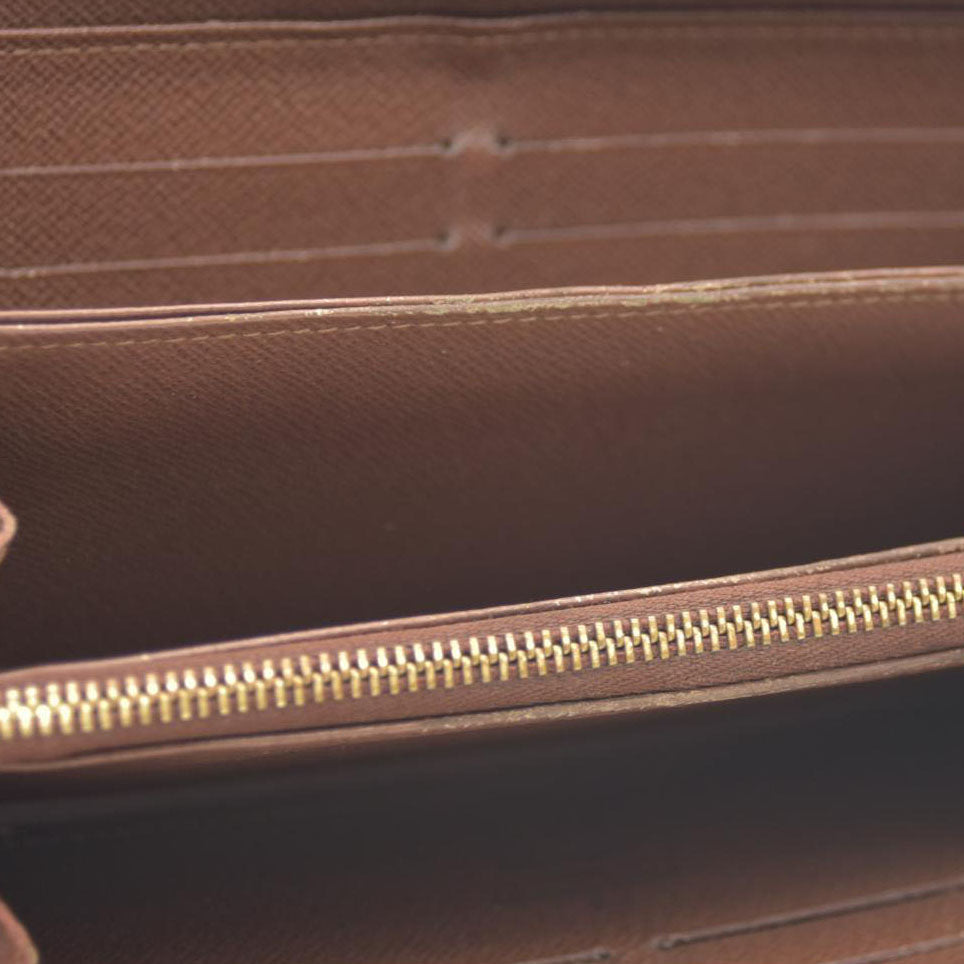 Louis Vuitton  Monogram Zippy Wallet CA1102