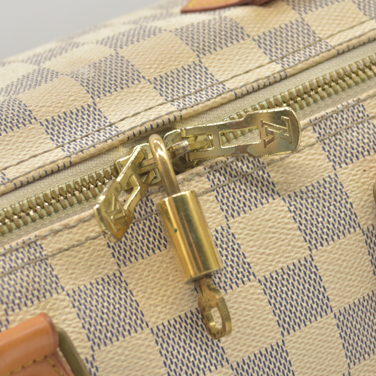 $1980 2015 Louis Vuitton Damier Azur Speedy Bandouliere 30 SP1105