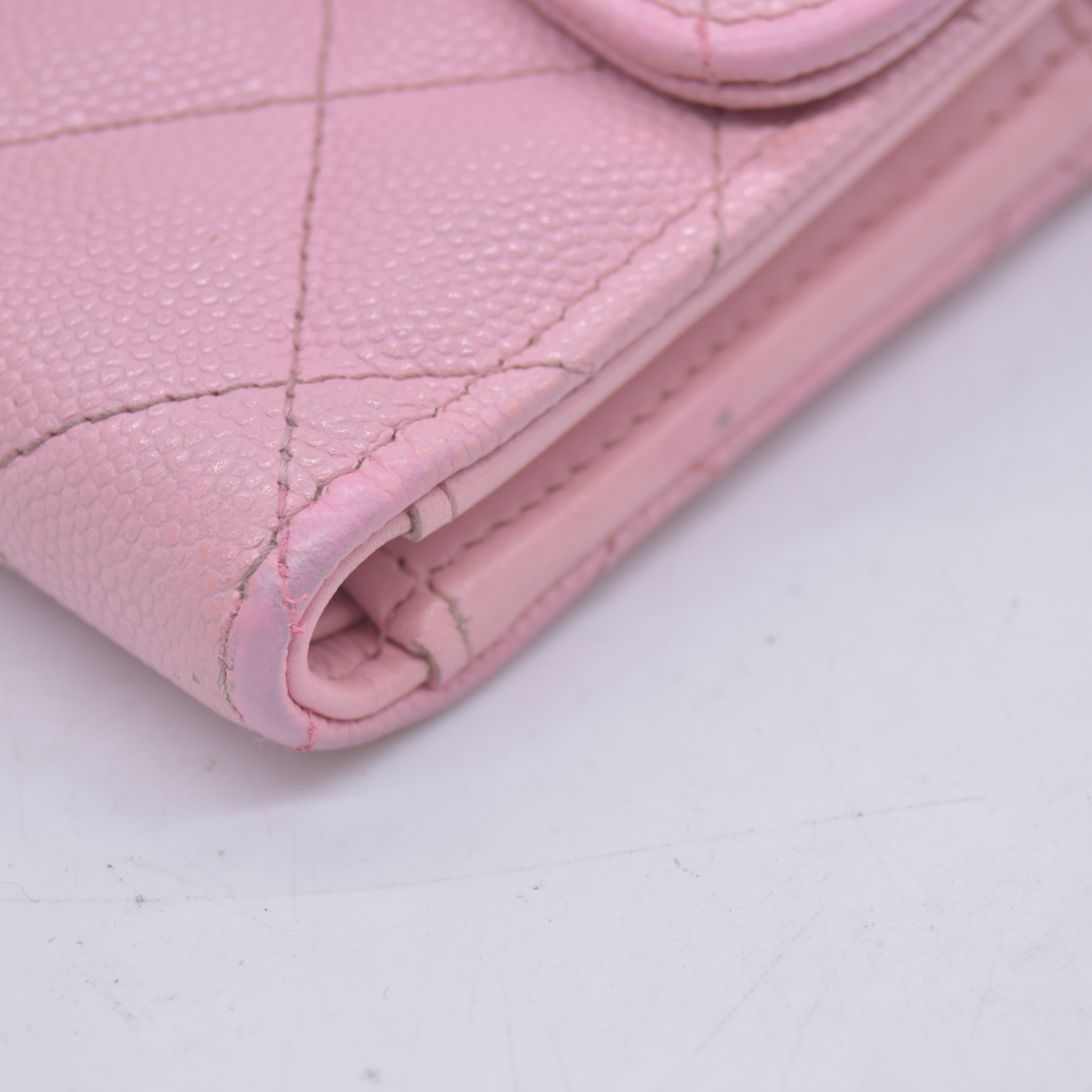 $1475 Chanel 2021-2022 Pink Quilted Caviar Leather Medium Flap Wallet 10021116