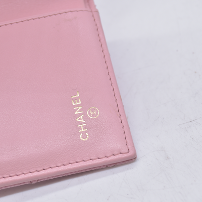 $1475 Chanel 2021-2022 Pink Quilted Caviar Leather Medium Flap Wallet 10021116
