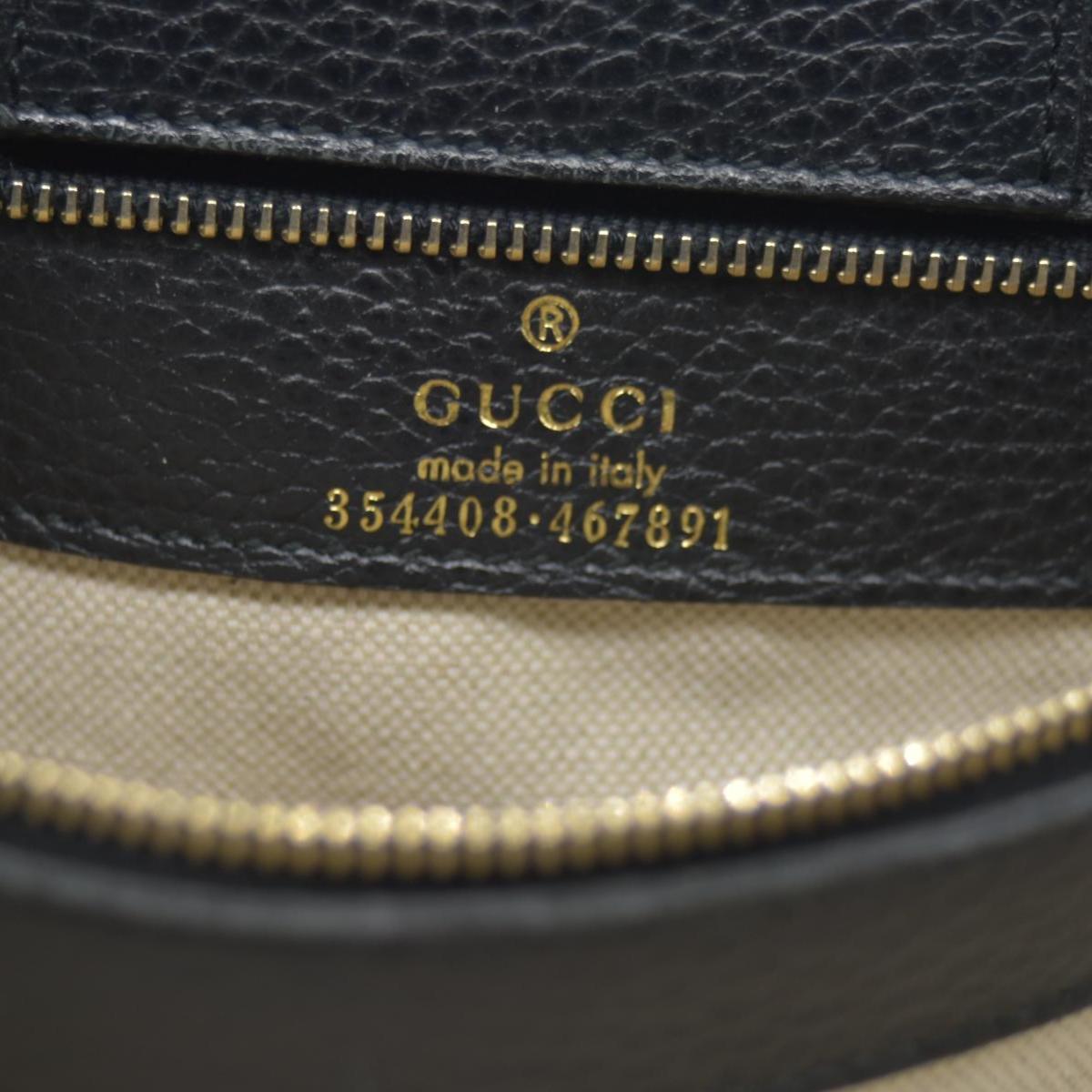 $1100 Gucci Pebbled Calfskin Small Swing Tote Black