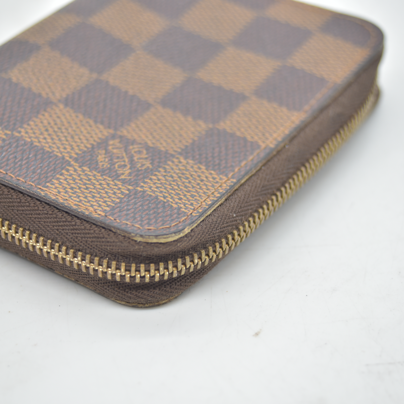 $560 2010 Louis Vuitton Damier Ebene Zippy Coin Purse CT2110