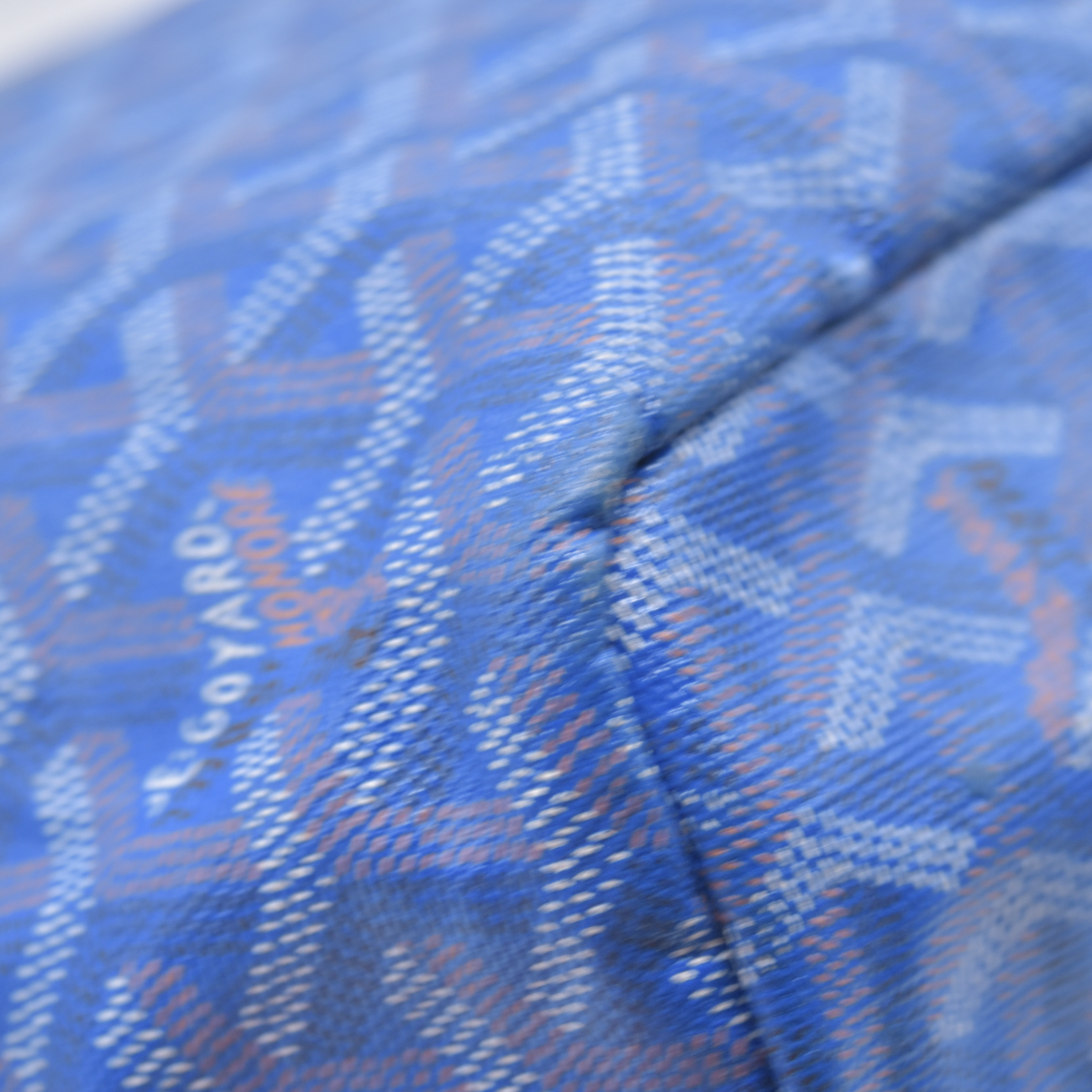 $1890 2015 Goyard Goyardine Saint Louis PM Sky Blue 10021130