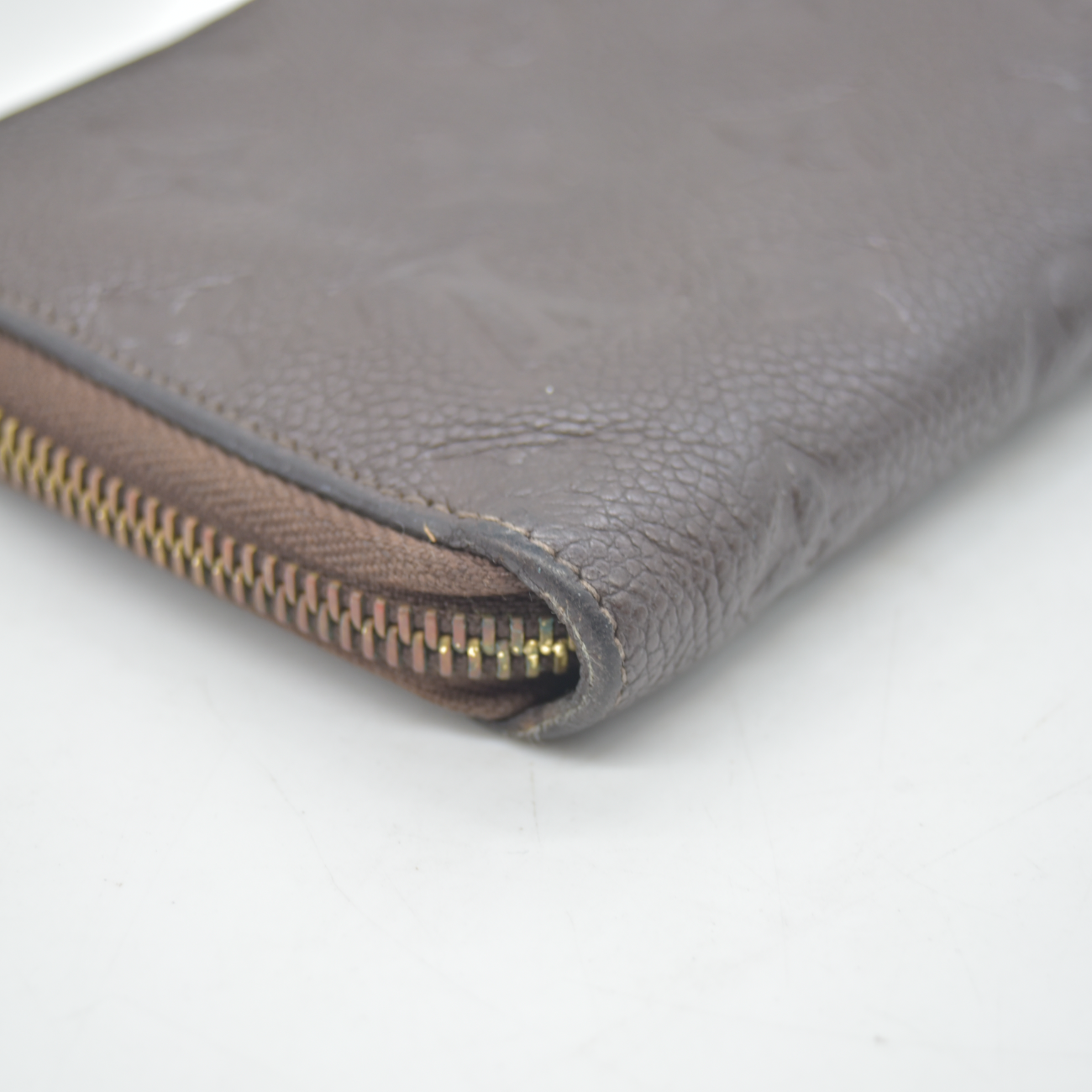 $820 2012 TS2152 Louis Vuitton Terre Monogram Empreinte Leather Secret Compact Wallet