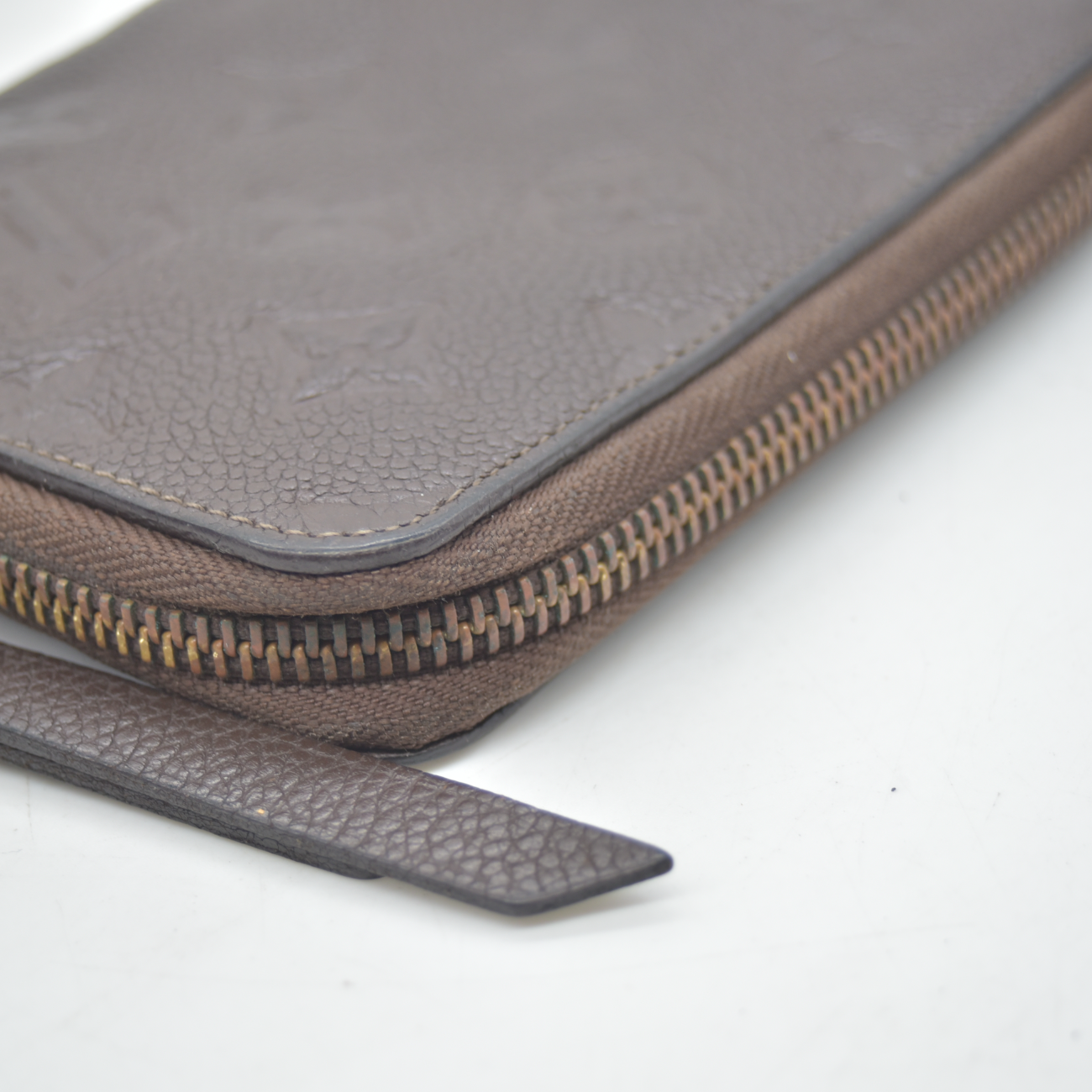 $820 2012 TS2152 Louis Vuitton Terre Monogram Empreinte Leather Secret Compact Wallet