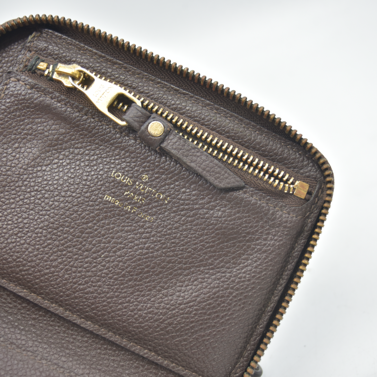 $820 2012 TS2152 Louis Vuitton Terre Monogram Empreinte Leather Secret Compact Wallet