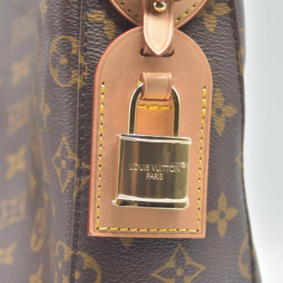 $2740 Louis Vuitton Monogram Slouchy MM