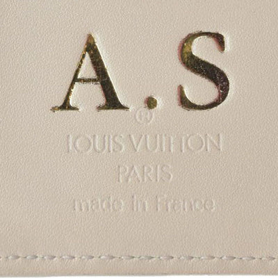 $795 2008 LOUIS VUITTON Monogram Vernis French Kiss Lock Cream MI1058 CONSIGNMENT 10020963