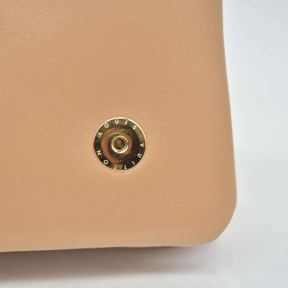 $3150 Louis Vuitton Lambskin Embossed Monogram Pochette Coussin Camel 10020376