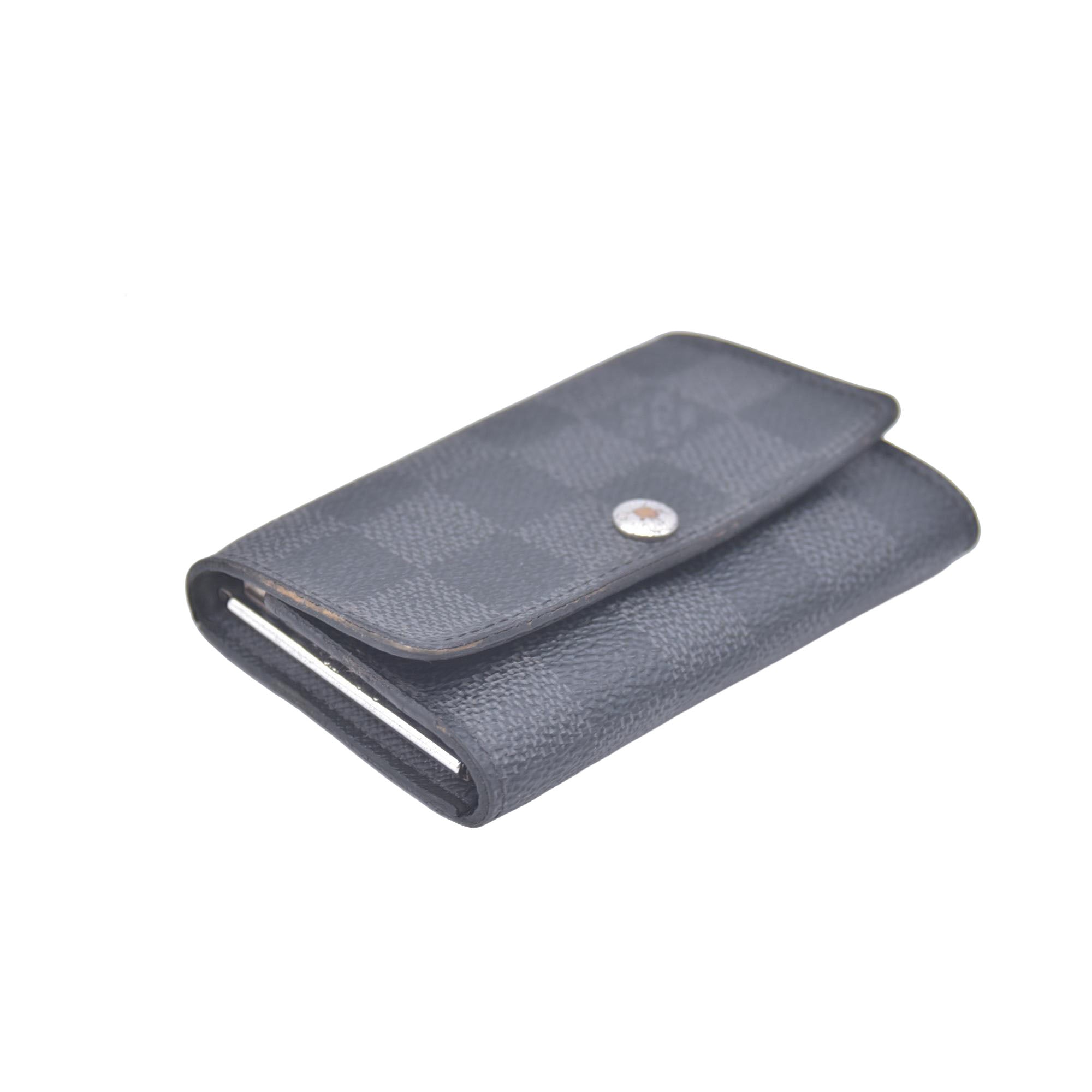 $395 2019 Louis Vuitton Graphite Multicles 6 Key Holder CT3159 CONSIGNMENT
