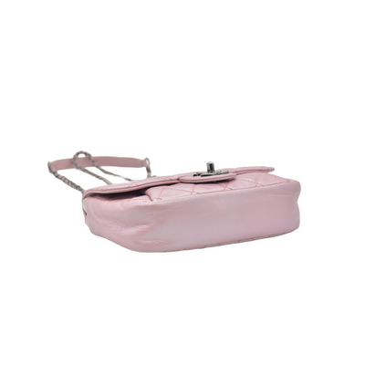 $3200 Chanel  Coco Pleats Flap Bag Pink