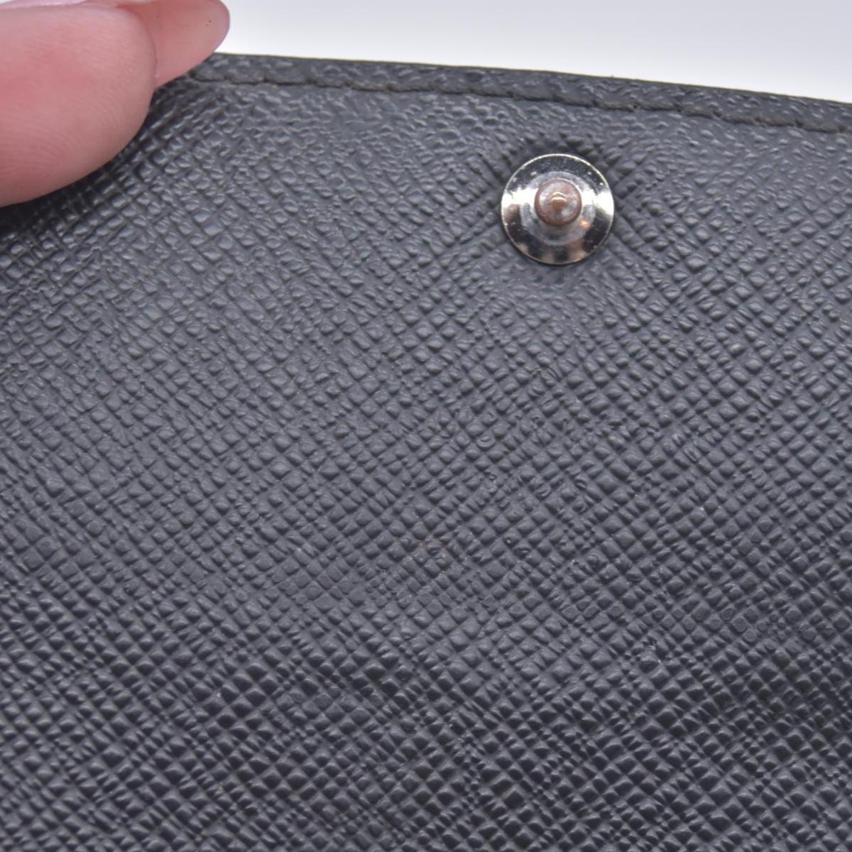 $395 2019 Louis Vuitton Graphite Multicles 6 Key Holder CT3159 CONSIGNMENT