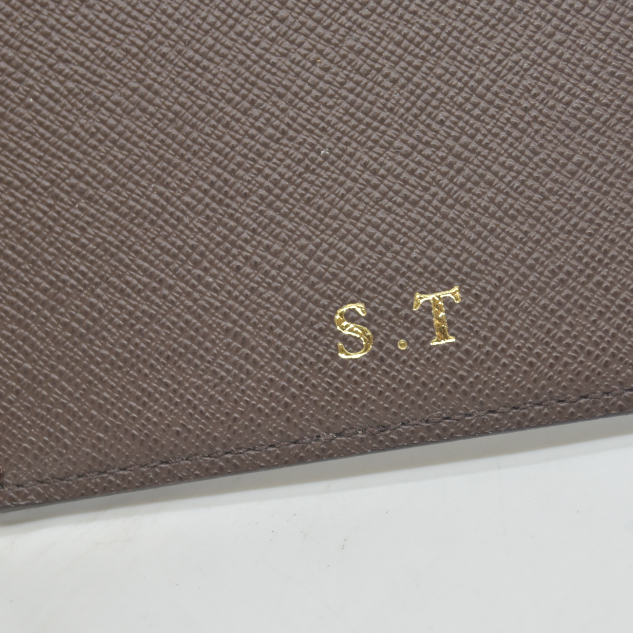 $755 2011 Louis Vuitton Damier Ebene Medium Ring Agenda Cover SP4101