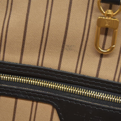 $2550 Louis Vuitton x LoL Monogram Neverfull MM Gold Silver