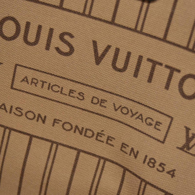 $2550 Louis Vuitton x LoL Monogram Neverfull MM Gold Silver