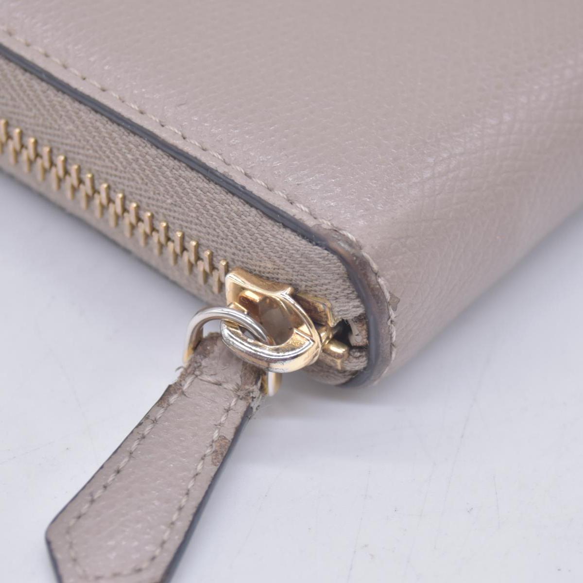 $760 Fendi Vitello Cruis Lucido Fendi Zip Around Wallet Tortora CONSIGNMENT