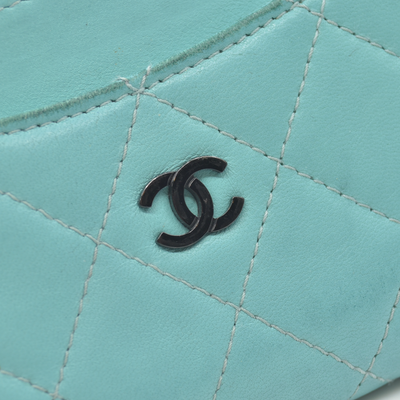 $1050 Chanel Matelasse Card Case Monogram Quilted Zip Around
