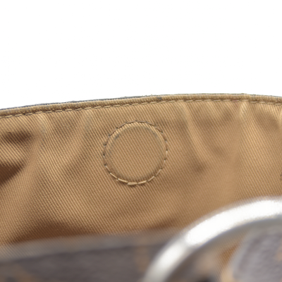 AUCTION $2120 Louis Vuitton  Monogram Graceful MM TX0199