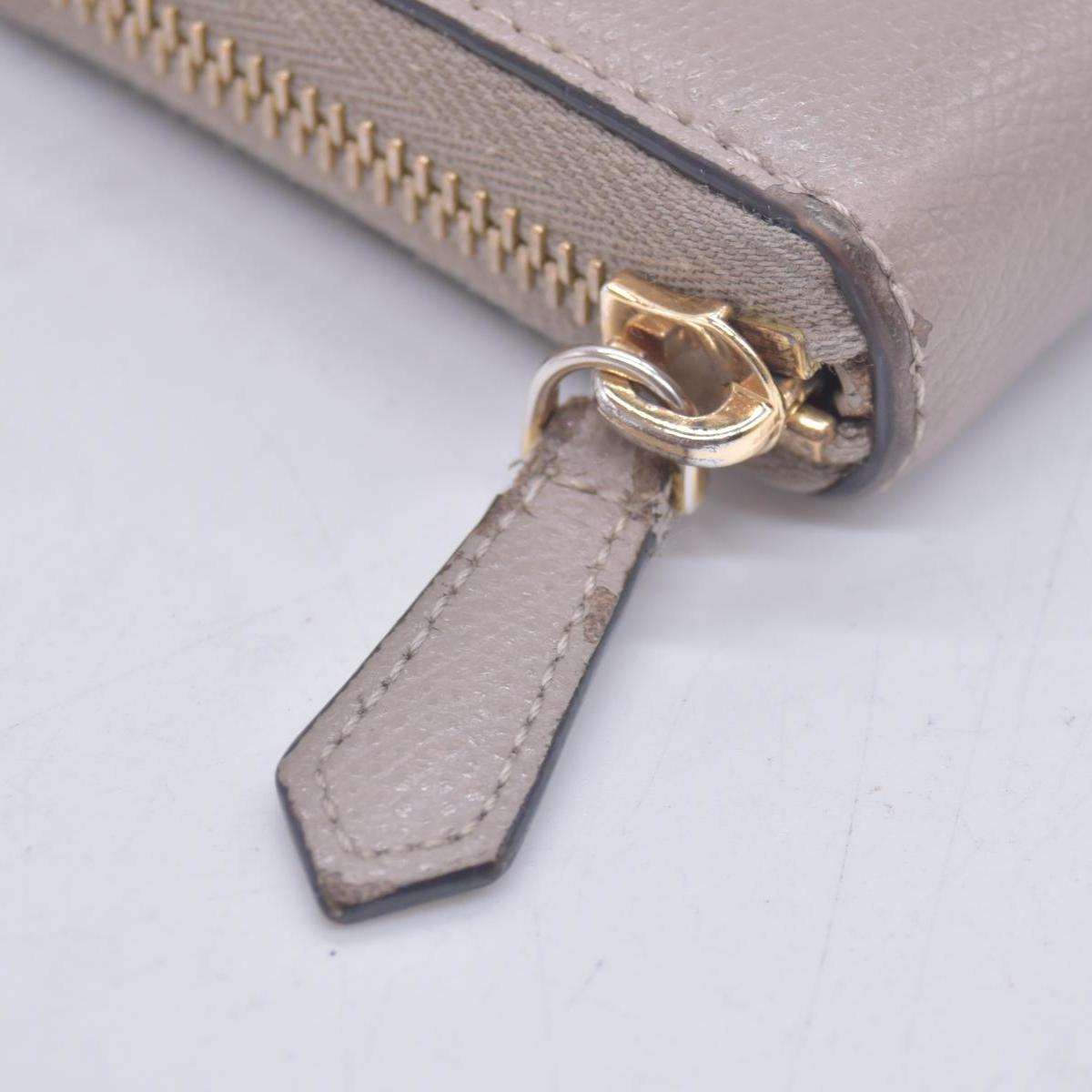 $760 Fendi Vitello Cruis Lucido Fendi Zip Around Wallet Tortora CONSIGNMENT