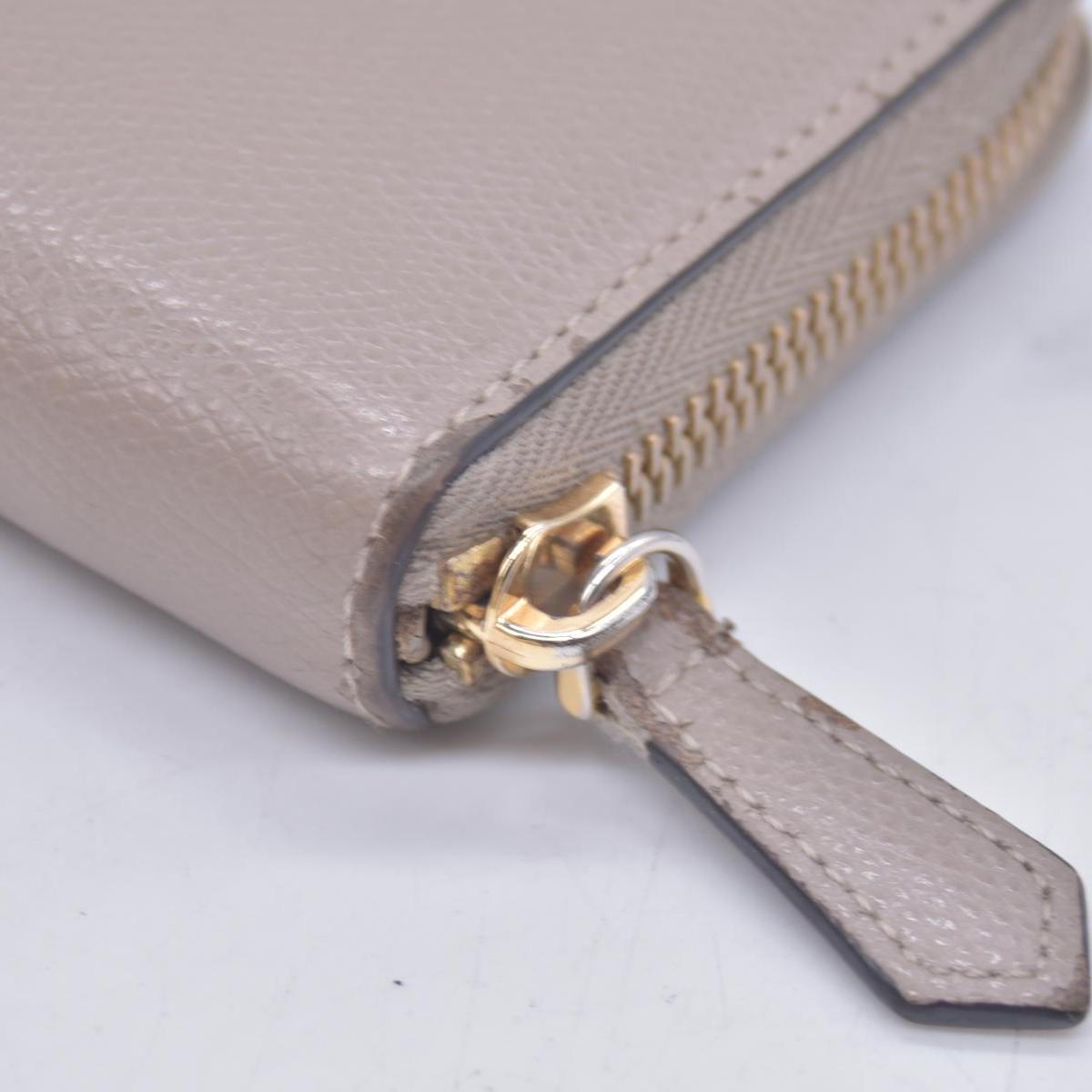 $760 Fendi Vitello Cruis Lucido Fendi Zip Around Wallet Tortora CONSIGNMENT