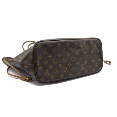 $2030 2015 Louis Vuitton Monogram V Neverfull MM Grenade CONSIGNMENT