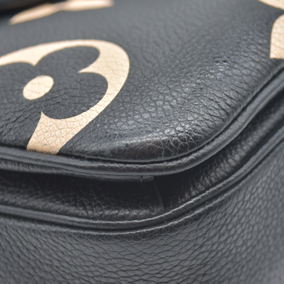 $3300 Louis Vuitton BiColor Pochette Metis Black Cream