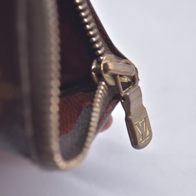 $355 Louis Vuitton Monogram Key Pouch MADE IN USA 10021152