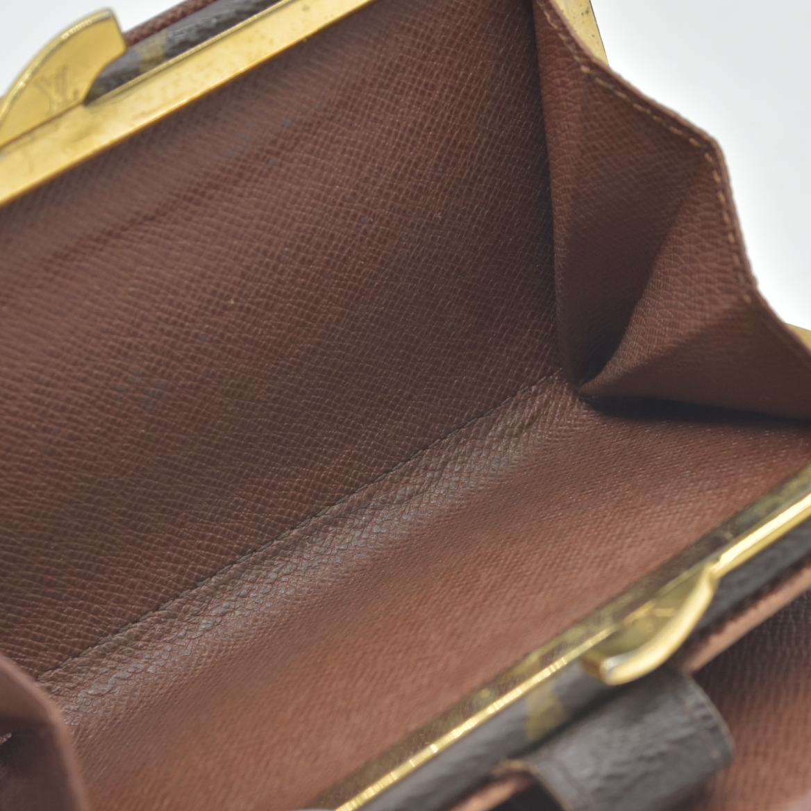 $750 1998 Louis Vuitton Monogram French Purse Wallet CA0958