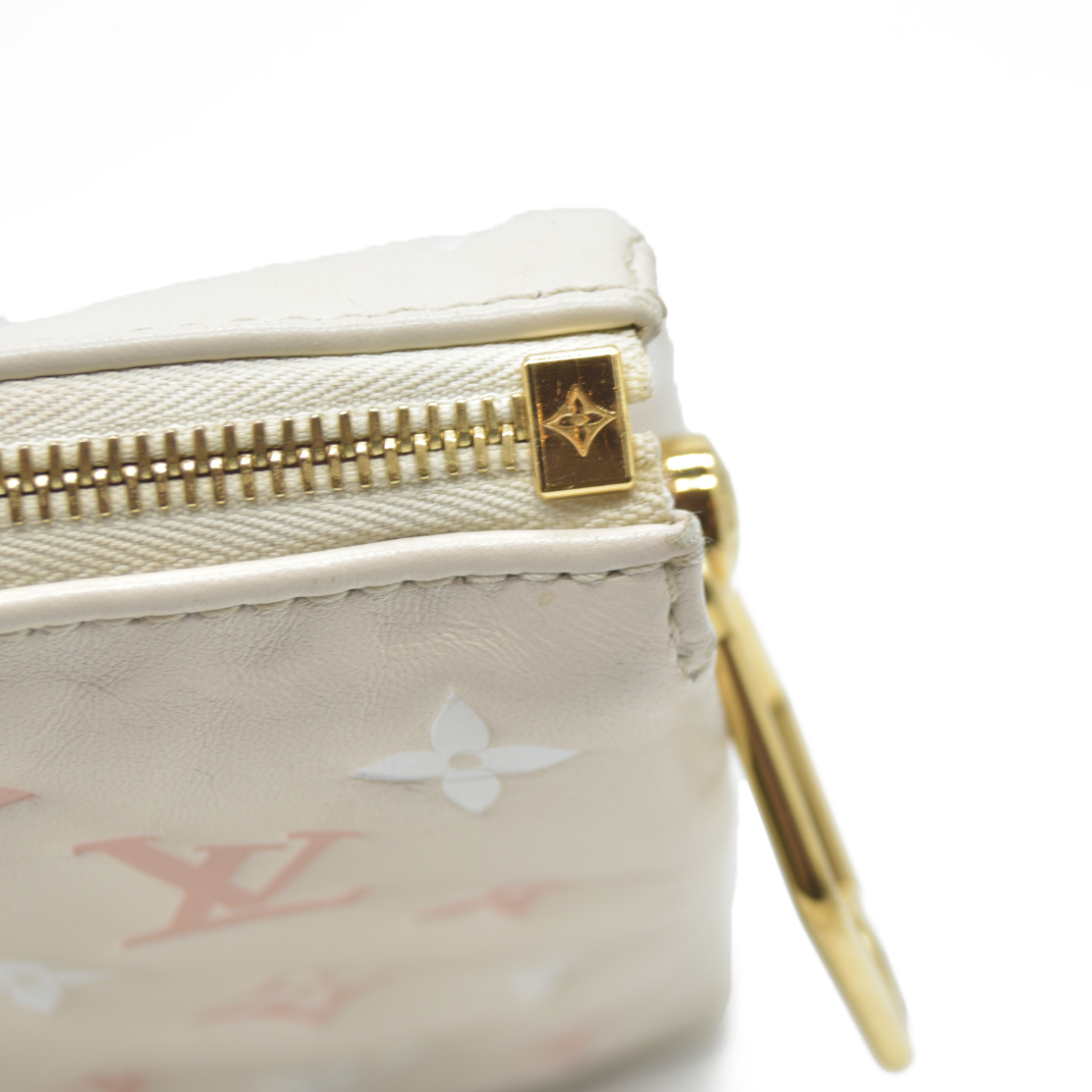 $5100 Louis Vuitton Lambskin Embossed Monogram Coussin PM Natural Creme 2023