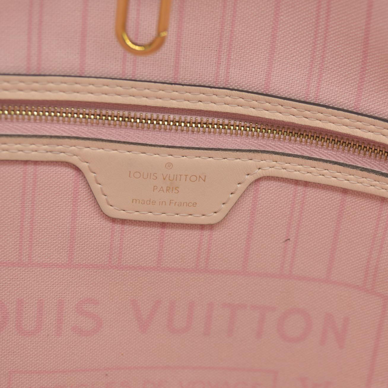 $2030 Louis Vuitton Damier Azur Neverfull MM