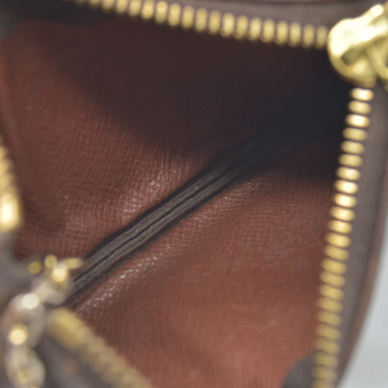 $345 Louis Vuitton Monogram Pochette Cles Wallet Coin Purse Brown