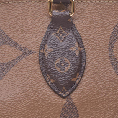 $3555 2019 Louis Vuitton Reverse Monogram Giant Onthego GM FL5109 10021154