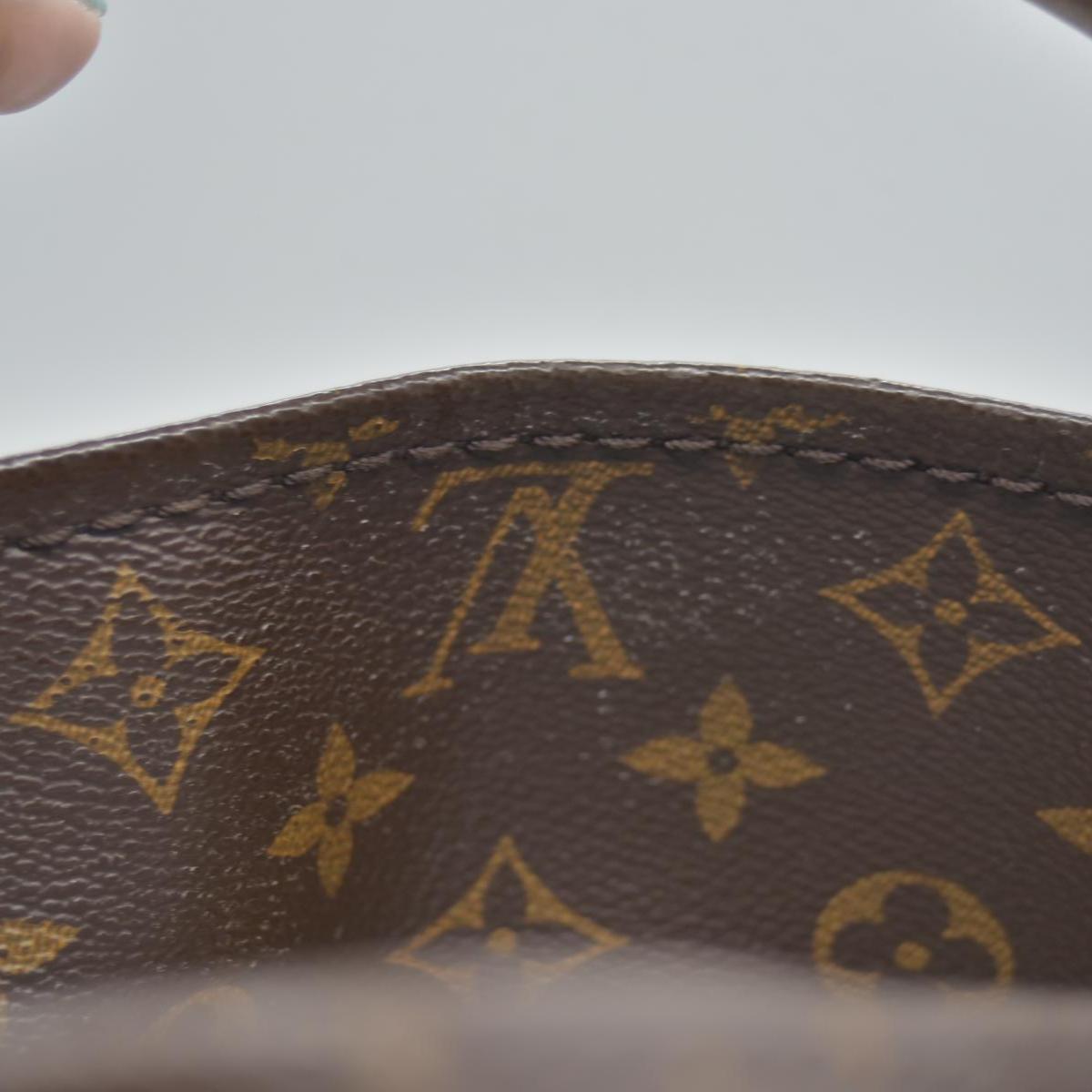 $2500 Louis Vuitton Monogram Artsy MM SD2115