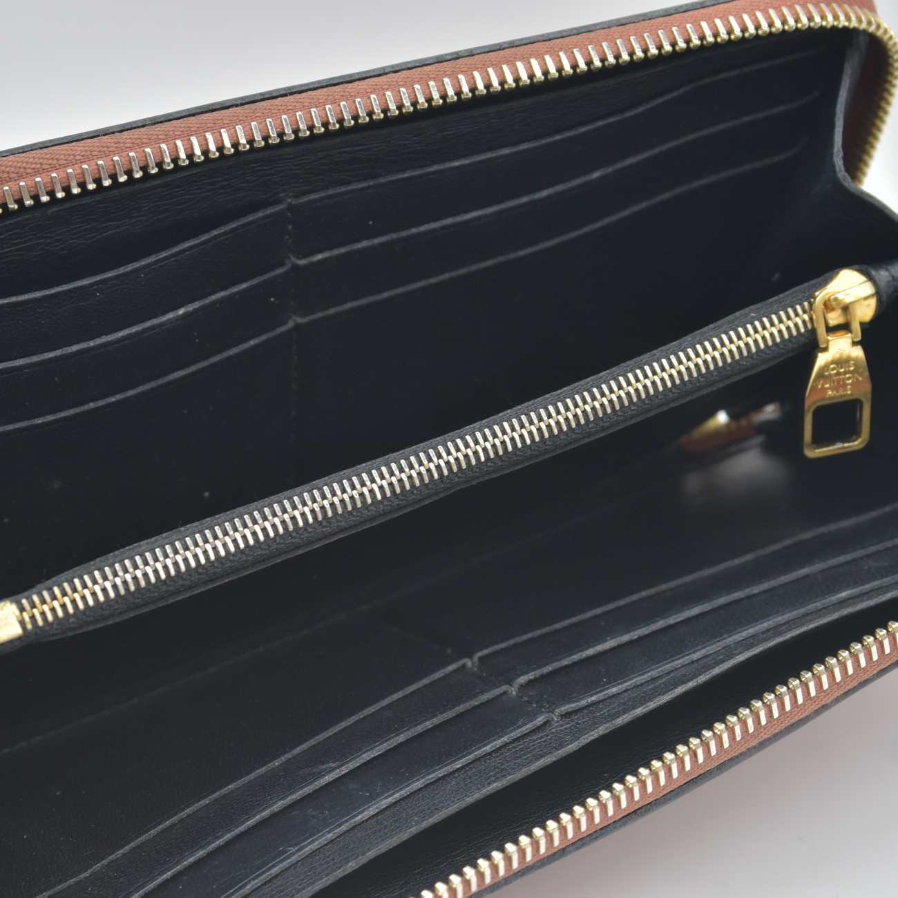 $1250 2014 Louis Vuitton Parnassea Portefeuille Iena Zip Around Long Wallet MI0134