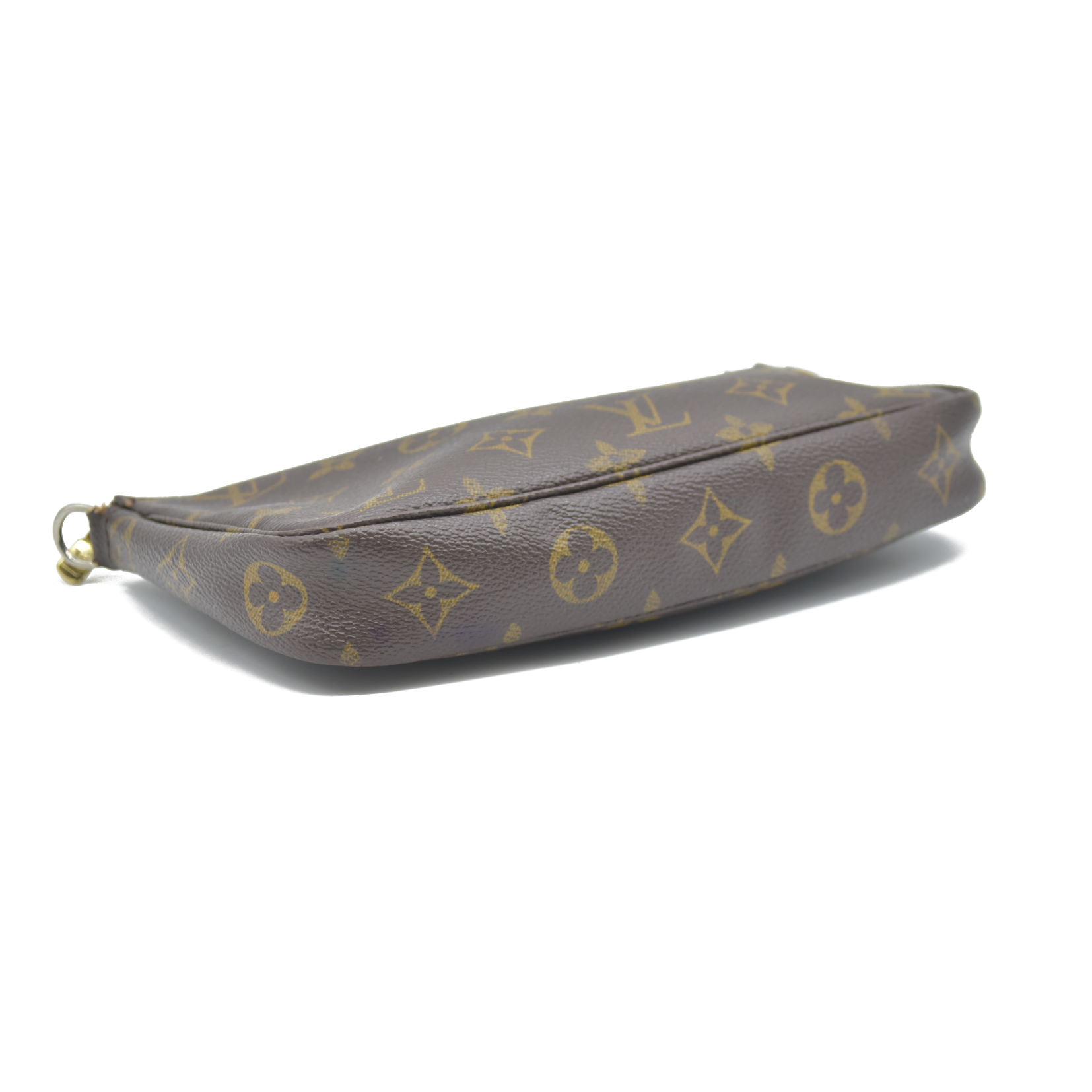 AUCTION $1290 Louis Vuitton Monogram Pochette Accessories AR1011