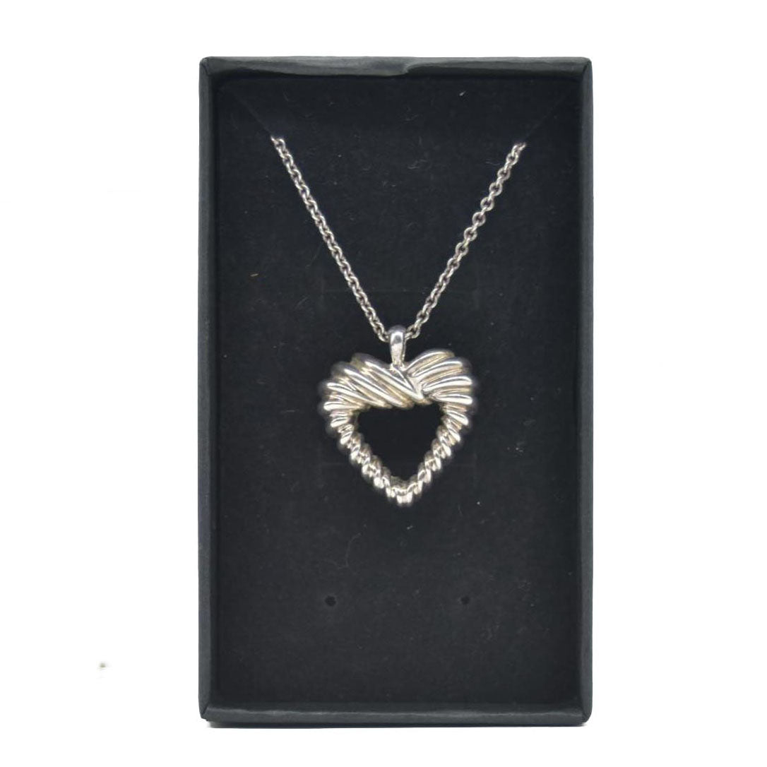 $390 Tiffany & Co. Twisted Heart Pendant Necklace Sterling Silver CONSIGNMENT