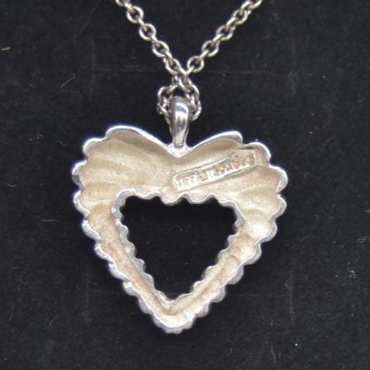 $390 Tiffany & Co. Twisted Heart Pendant Necklace Sterling Silver CONSIGNMENT