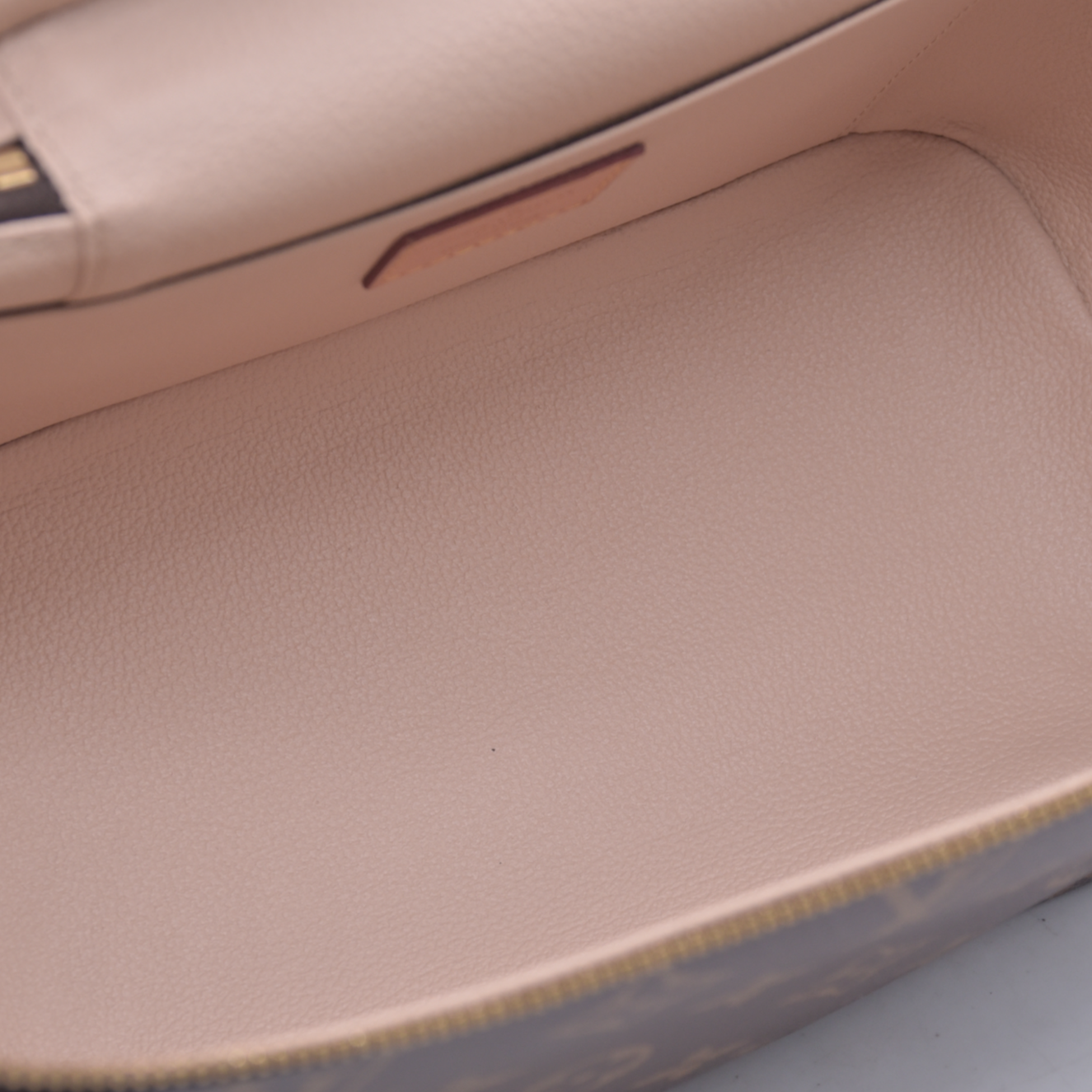 $1460 RFID Louis Vuitton Monogram Nice BB 10021160