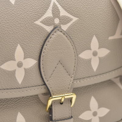 $3050 LOUIS VUITTON Empreinte Giant Monogram Diane Tourterelle Creme RFID